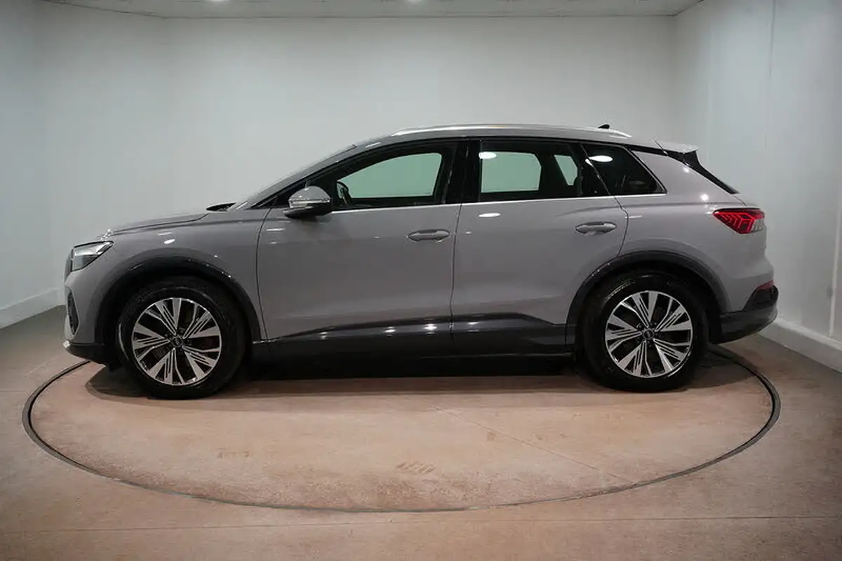 2022-audi-q4-e-tron-40e-sport-station-wagon-big-4