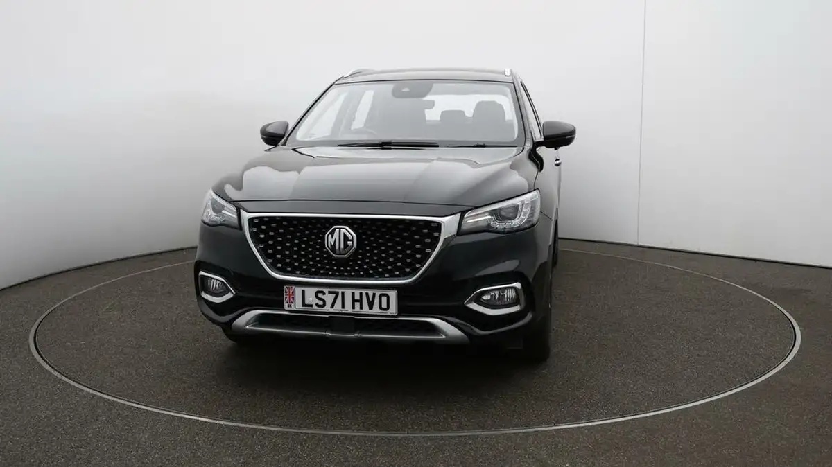 2021-mg-hs-15t-gdi-excite-162ps-big-31