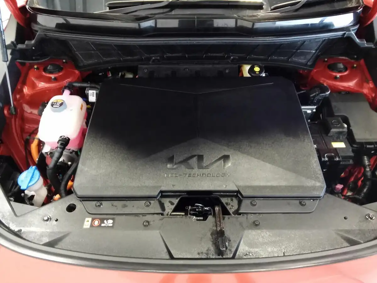 2024-kia-niro-ev-e-3-big-33