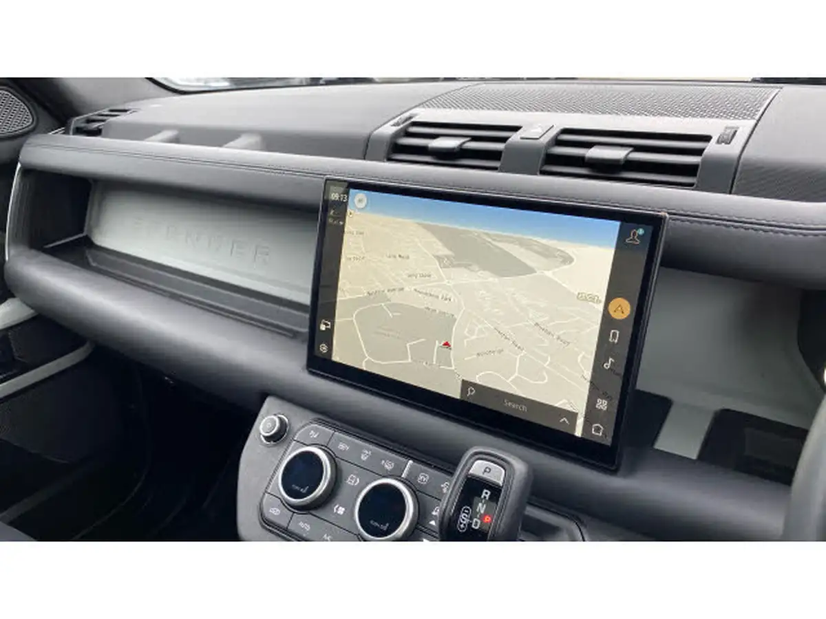 2023-land-rover-110-defender-20-p400e-x-dynamic-hse-big-10