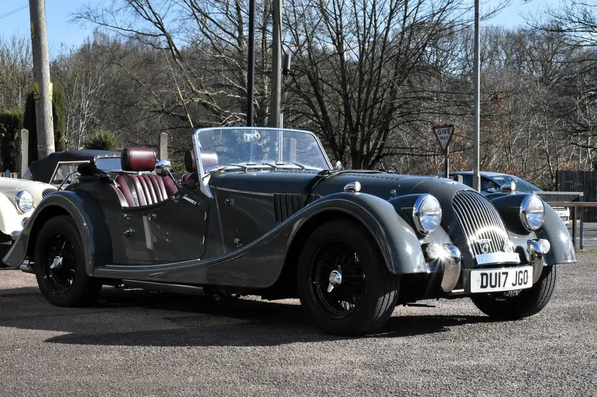 2017-morgan-plus-4-20-big-1