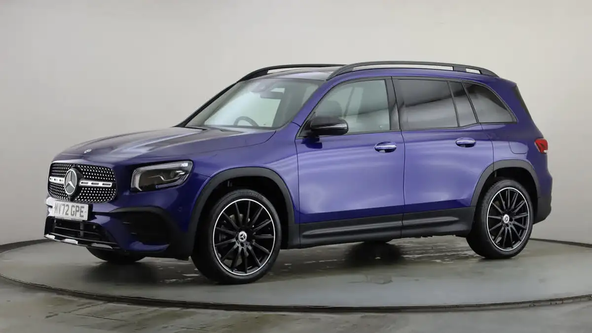 2022-mercedes-benz-glb-class-13-glb200-amg-line-premium-plus-night-edition-big-14