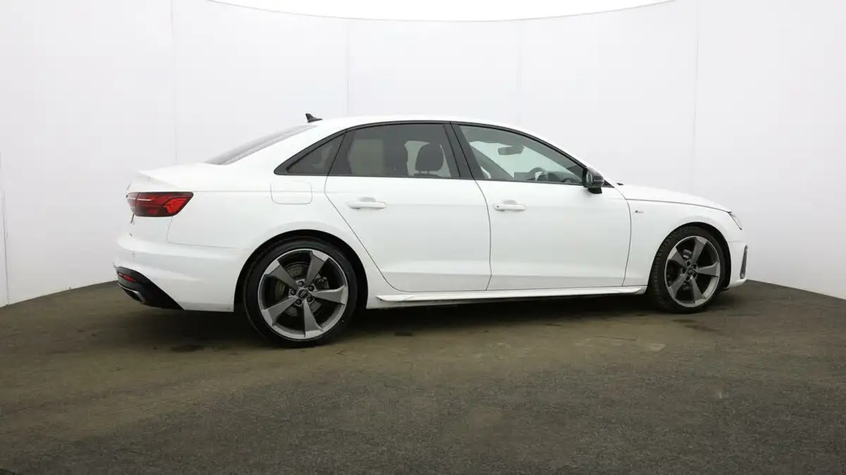 2020-audi-a4-20-35-tfsi-black-edition-big-48