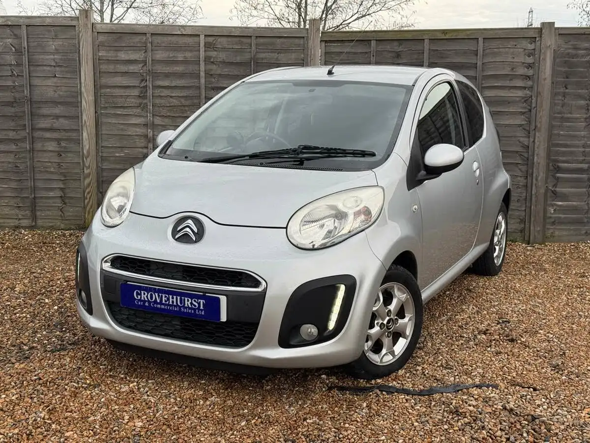 2013-citroen-c1-10-vtr-3d-big-2