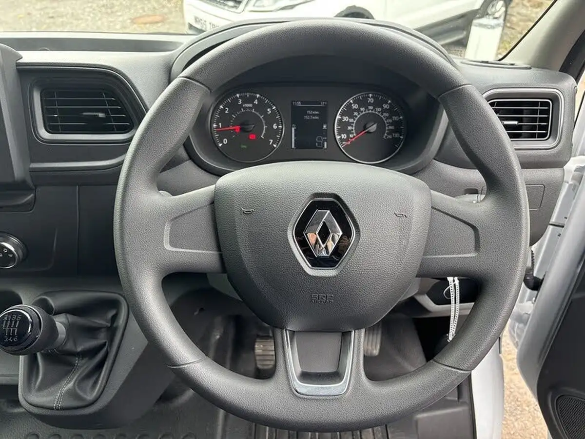 2024-renault-master-23dci-mm35-145-start-big-18