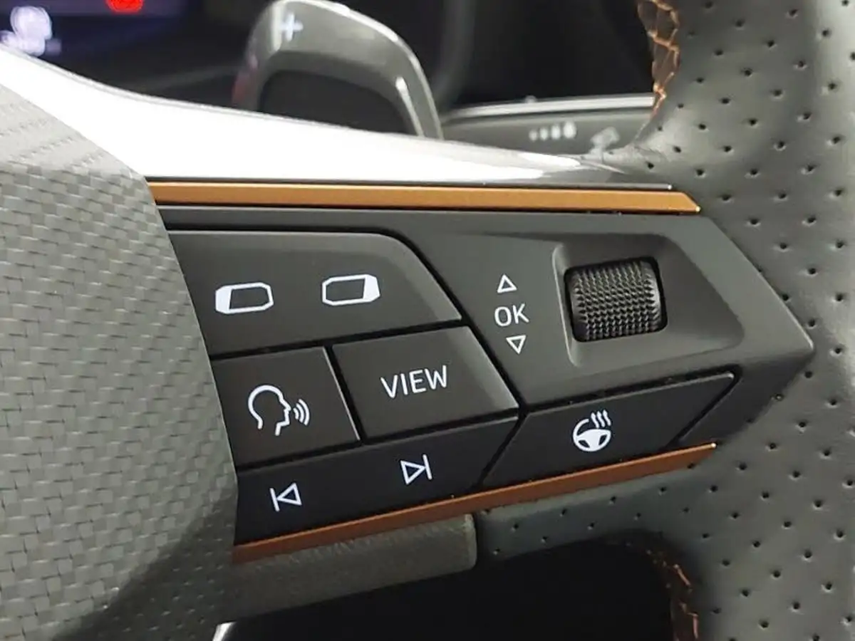 2024-cupra-leon-nf-15-etsi-v1-hatchback-big-18