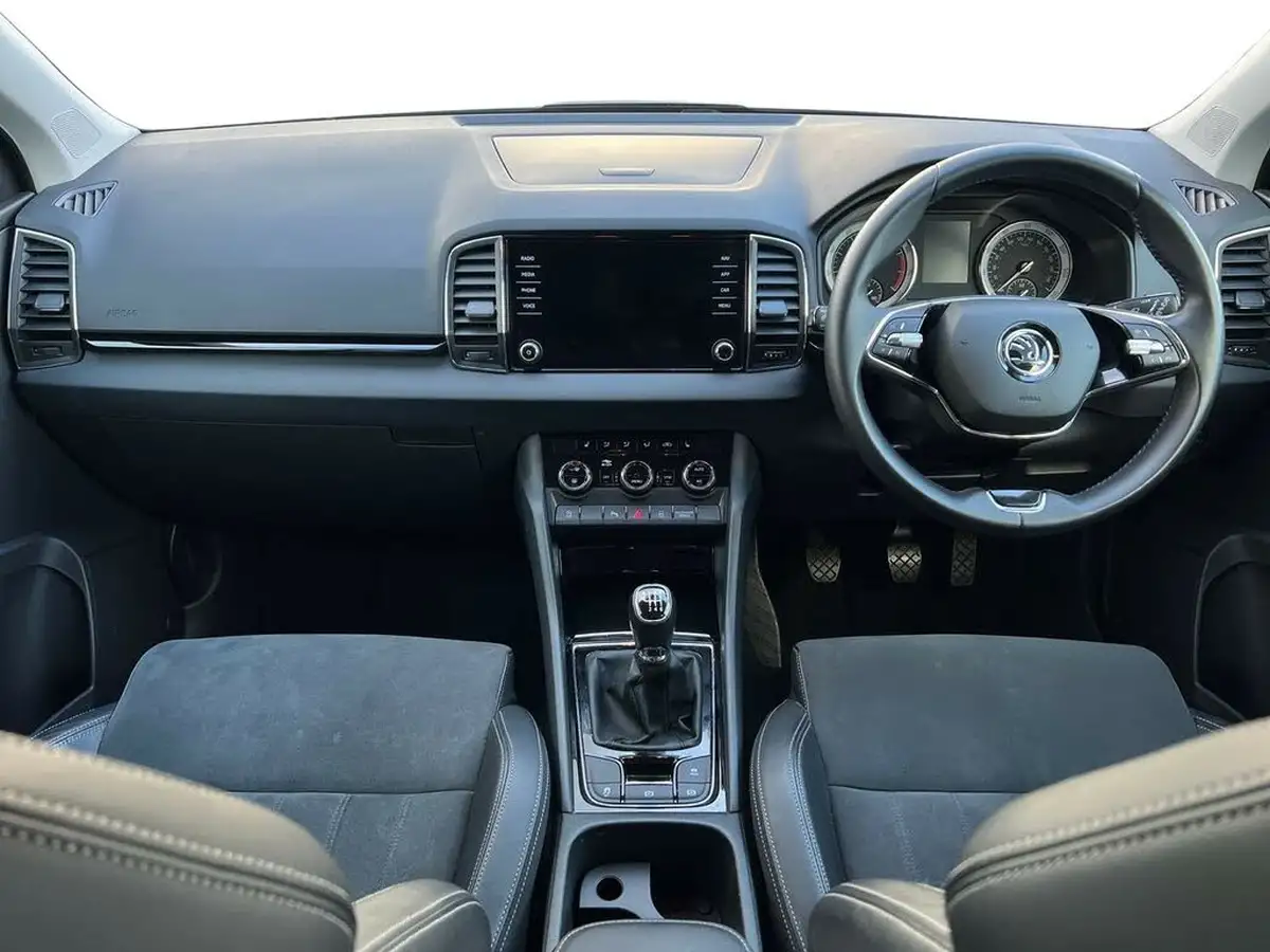 2022-skoda-karoq-10-tsi-se-l-big-8