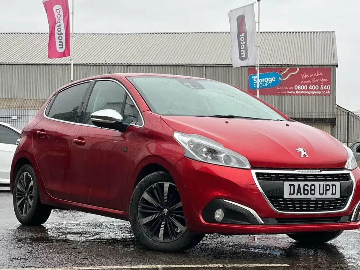 2019-peugeot-208-15-bluehdi-tech-edition-big-2