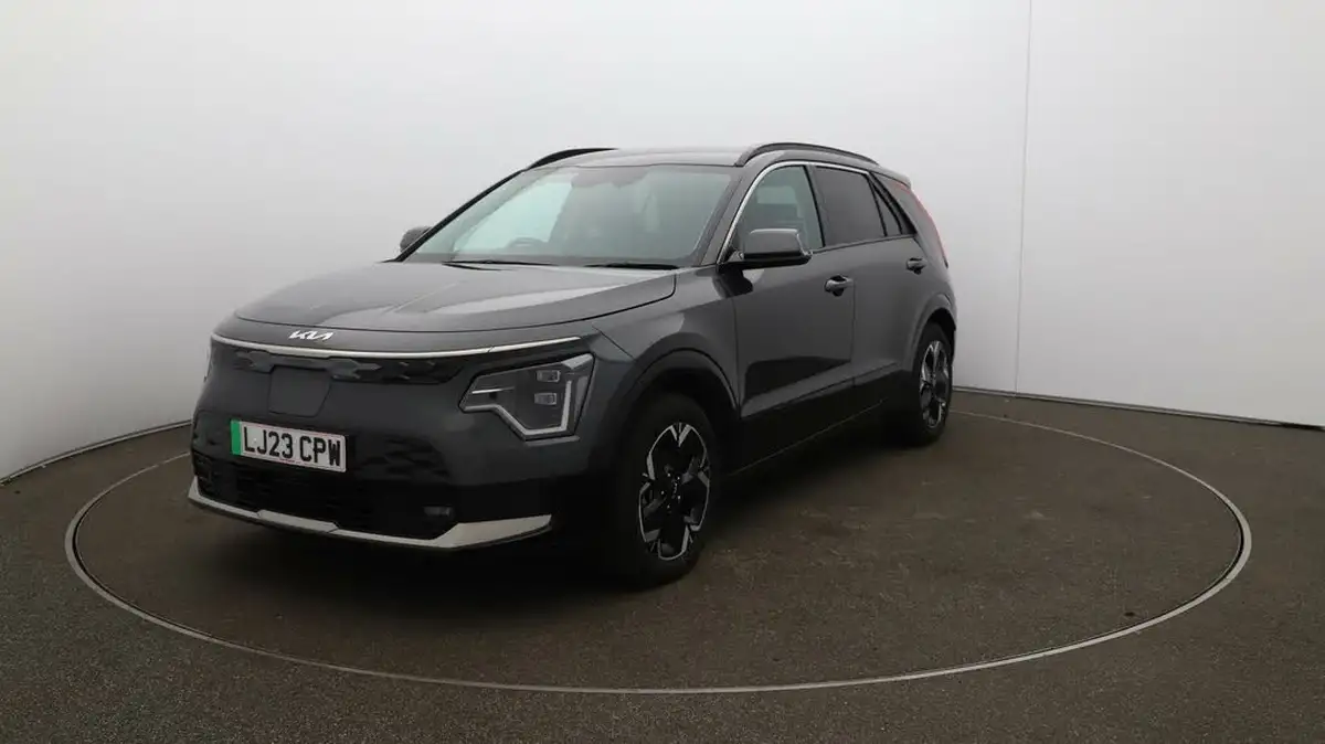 2022-kia-e-niro-ev-3-big-29
