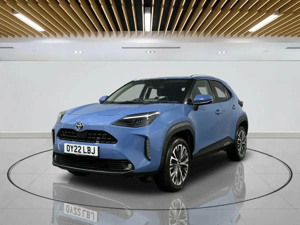 2022-toyota-yaris-cross-15-vvt-i-excel-big-3