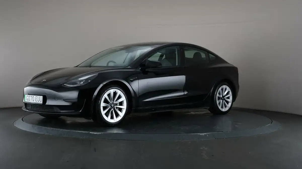2020-tesla-model-3-e-standard-plus-big-3