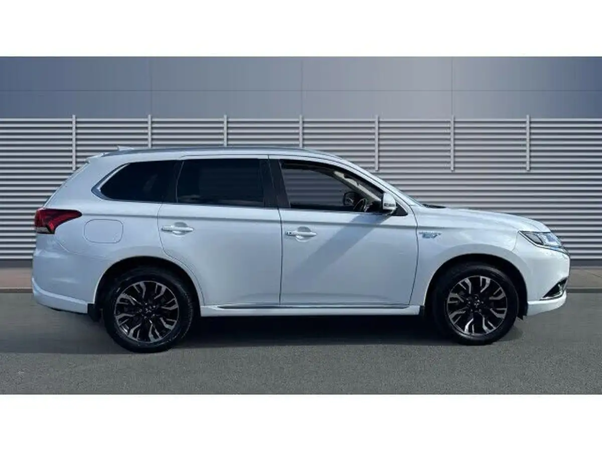 2018-mitsubishi-outlander-20-4h-phev-big-4