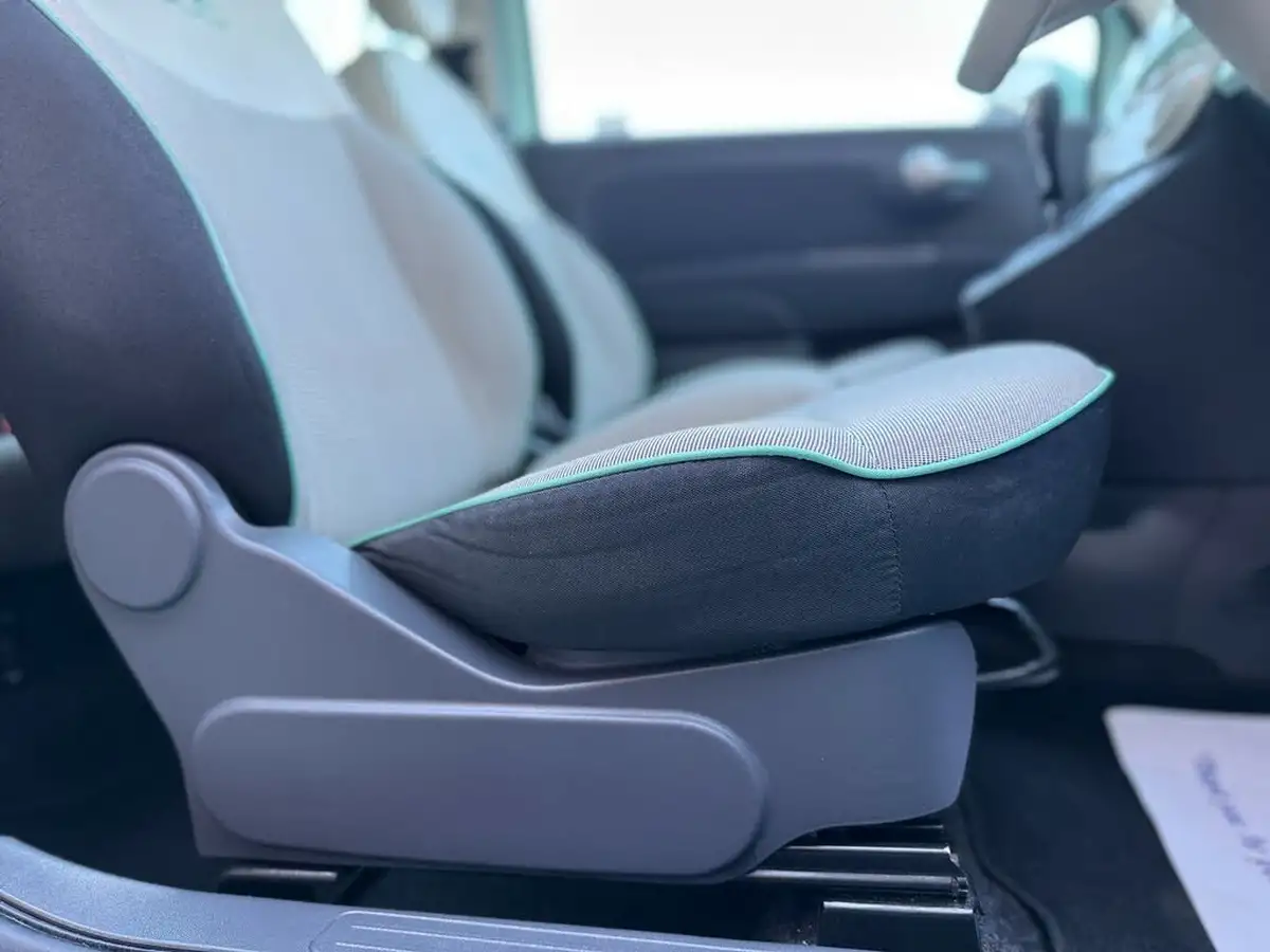 2014-fiat-500-12-lounge-ss-dualogic-big-26