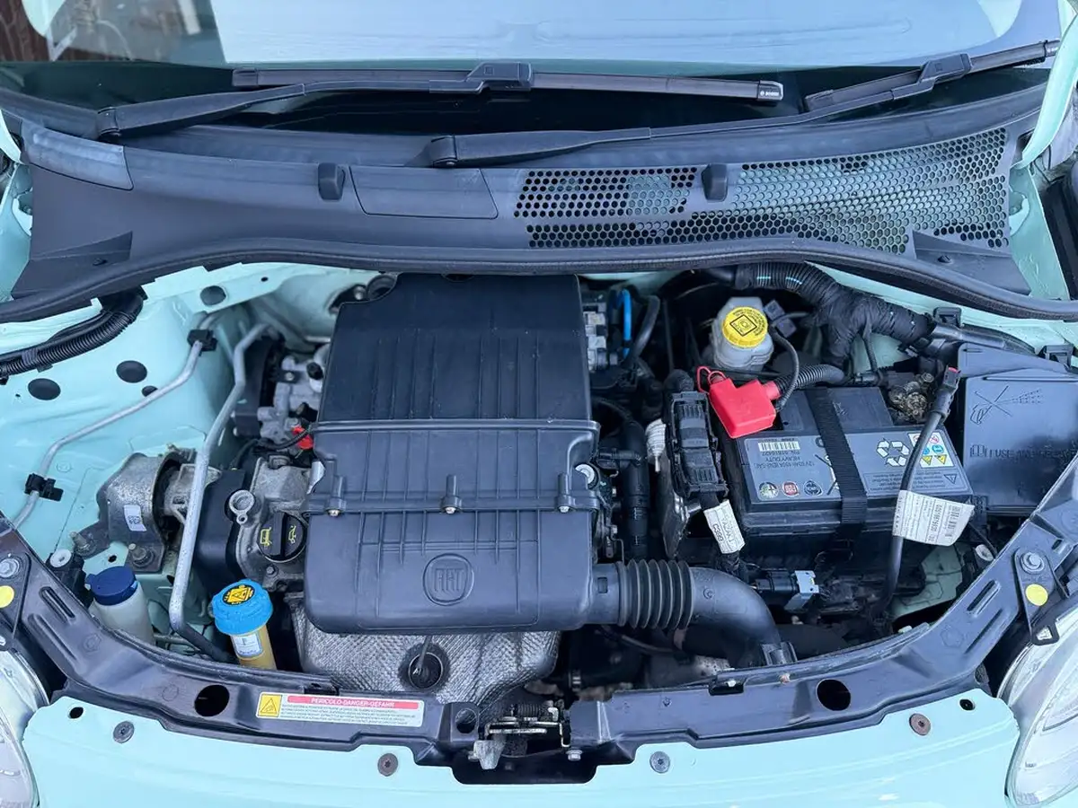 2014-fiat-500-12-lounge-ss-dualogic-big-30