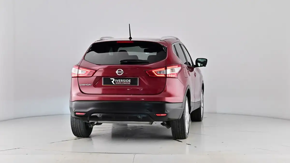 2017-nissan-qashqai-15dci-tekna-big-69