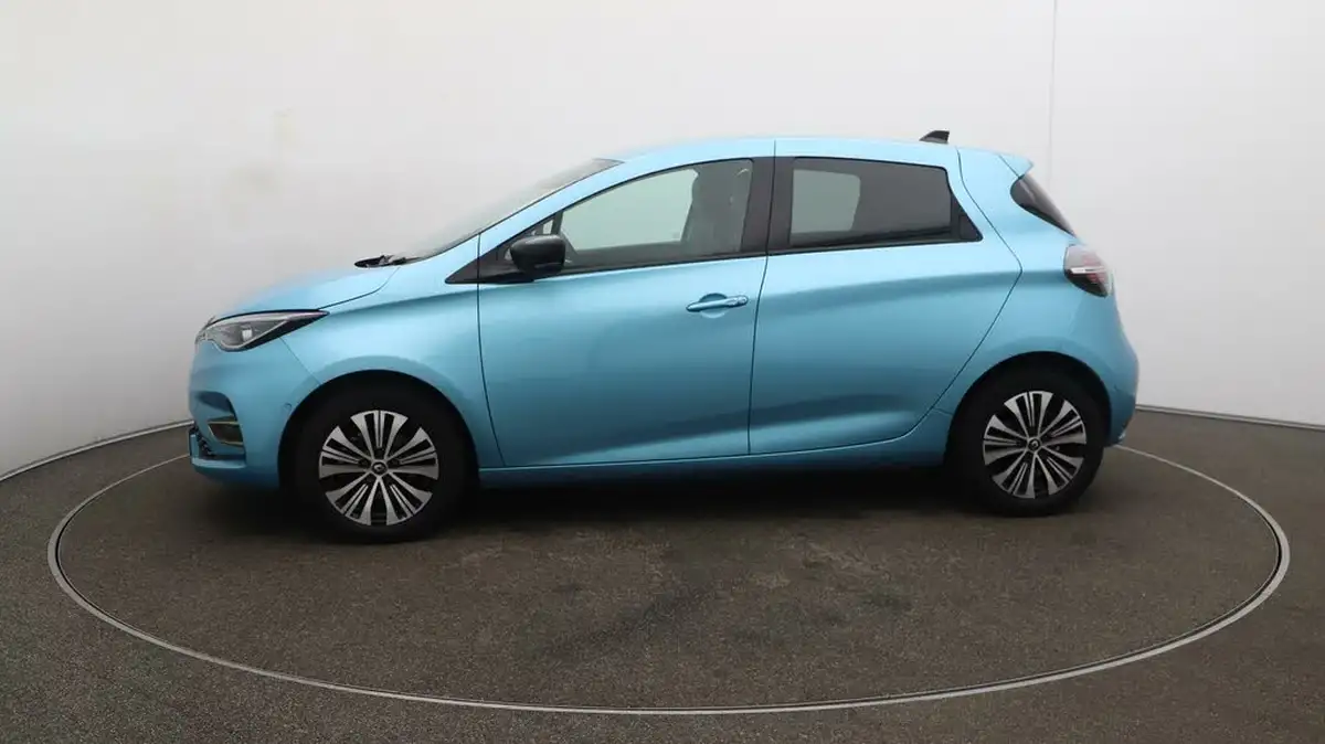 2023-renault-zoe-e-techno-boost-charge-big-58
