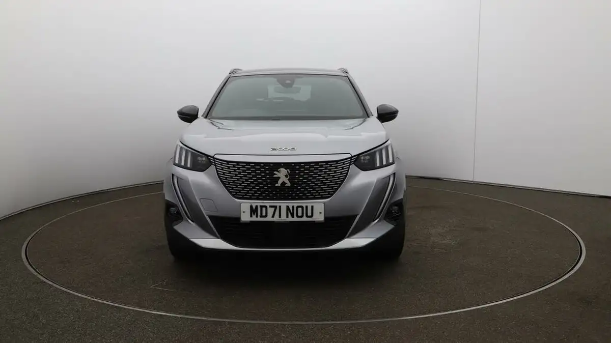 2022-peugeot-2008-suv-e-gt-premium-big-2
