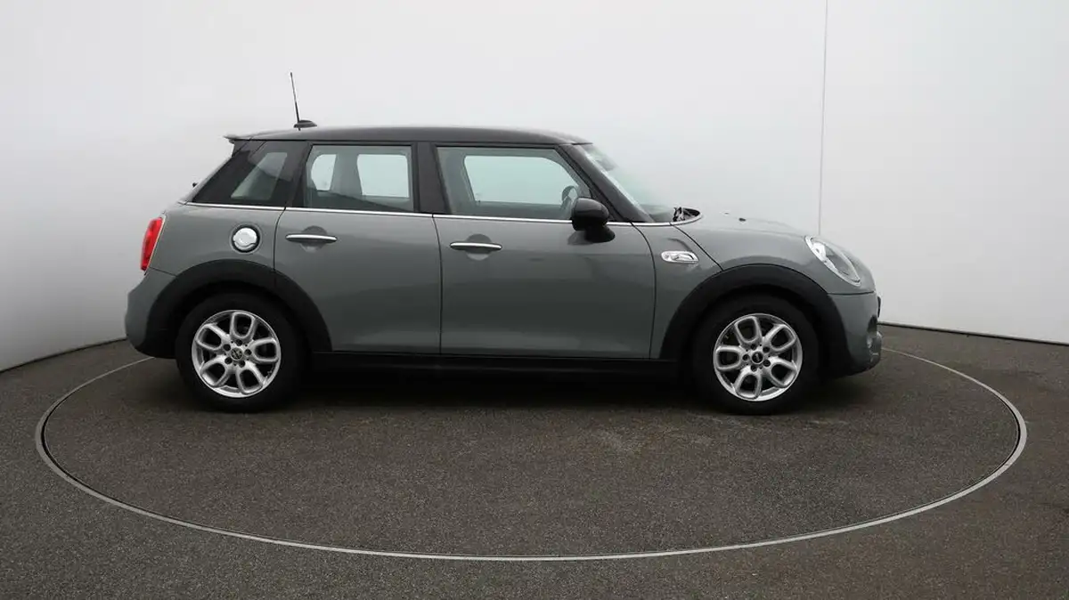 2018-mini-cooper-20-cooper-s-series-ii-ss-hatchback-5d-big-41