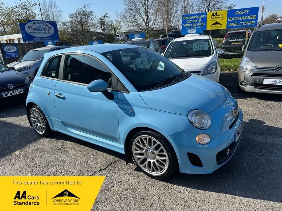 2013-abarth-500-big-0