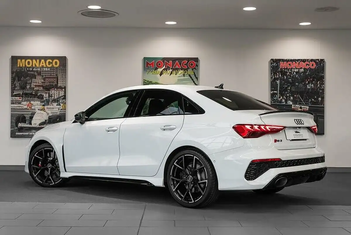 2023-audi-rs3-25-tfsi-vorsprung-saloon-4d-big-1