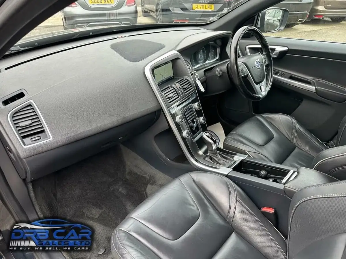 2015-volvo-xc60-20td-d4-r-design-lux-181bhp-nav-geartronic-big-16