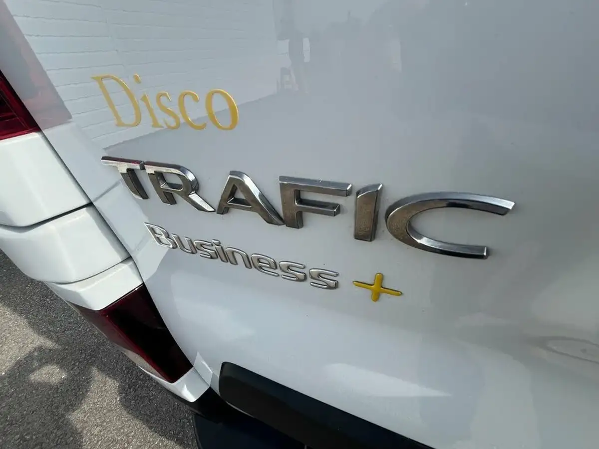 2021-renault-trafic-20dci-sl30-energy-145-business-panel-big-48