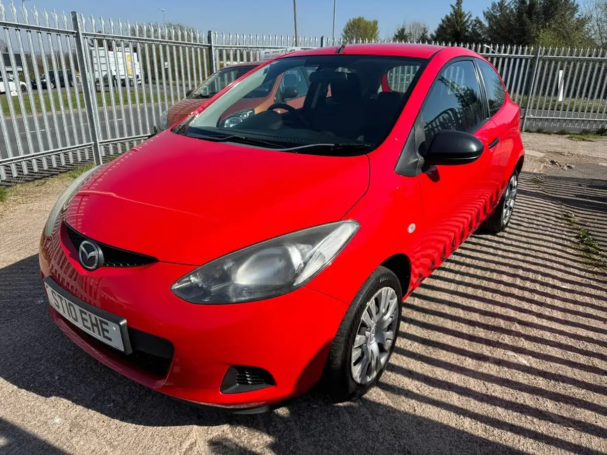 2010-mazda-mazda2-13-ts-air-con-3d-big-12