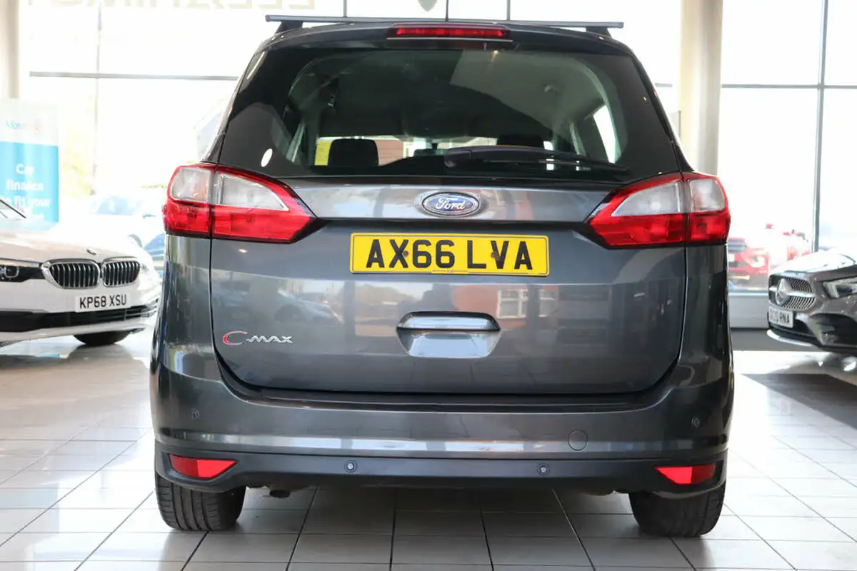 2017-ford-grand-c-max-15tdci-zetec-1498cc-big-6