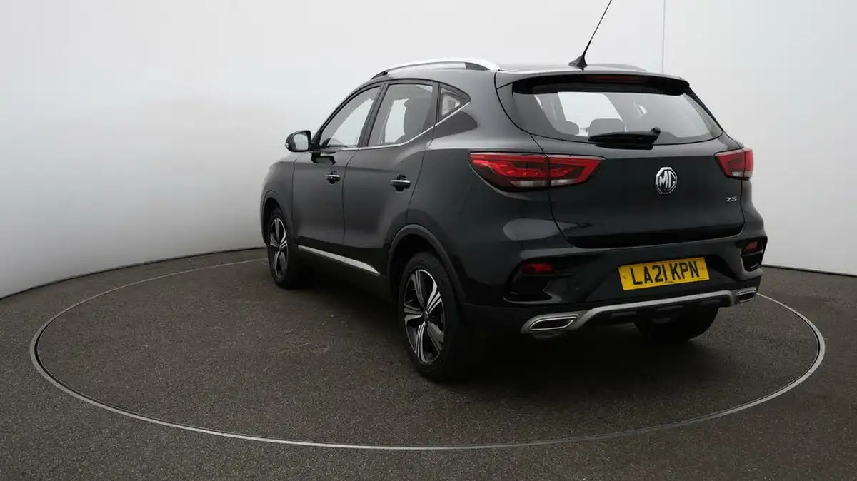 2021-mg-zs-suv-10t-gdi-excite-big-52