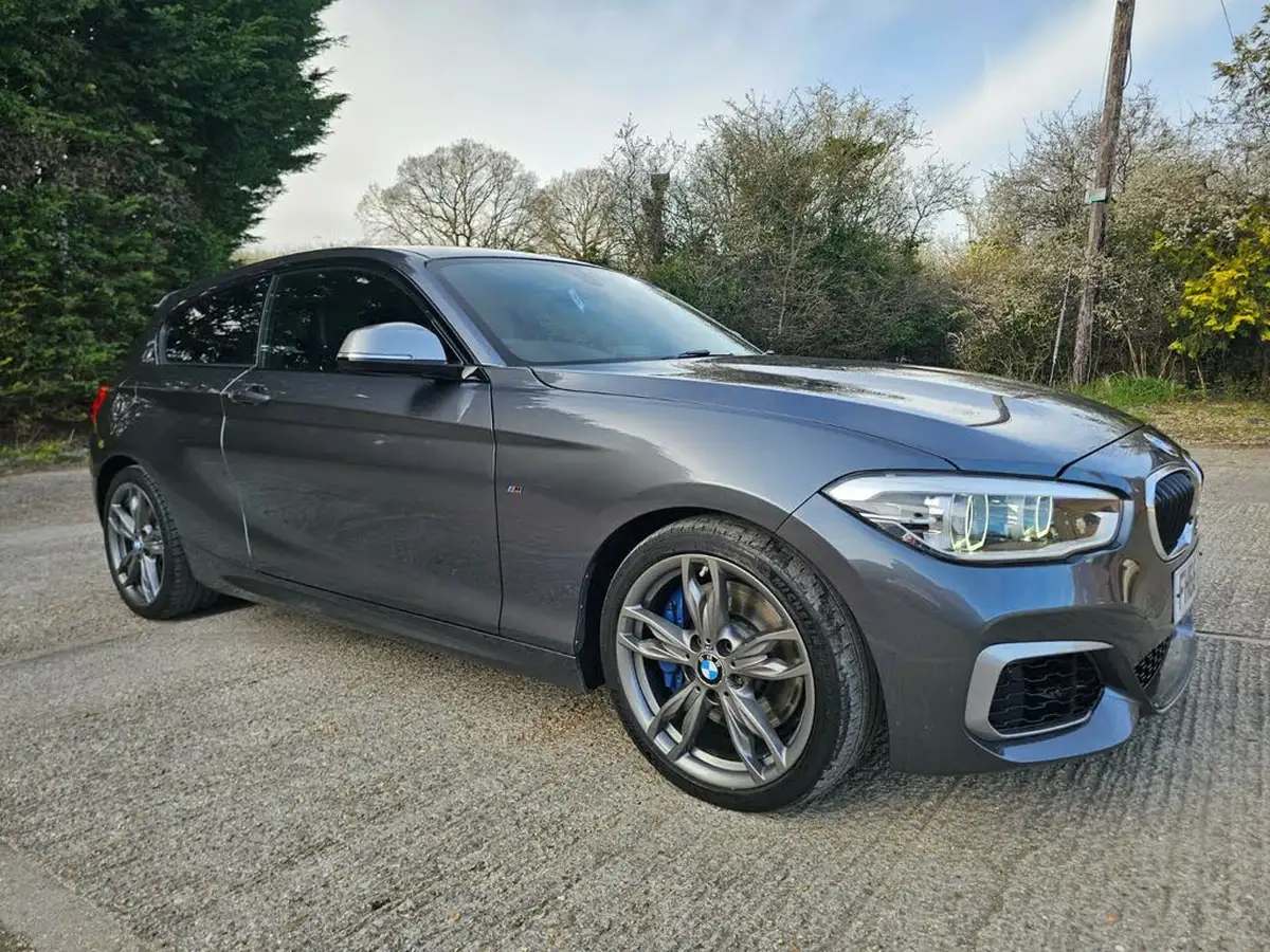 2017-bmw-1-series-30-m140i-3d-big-0