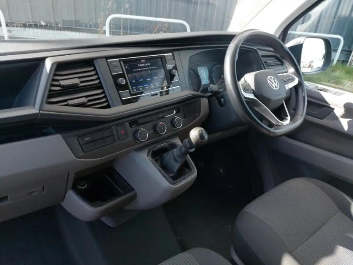 2022-volkswagen-transporter-20tdi-t28-startline-bmt-swb-90pseu6dt-e-big-11
