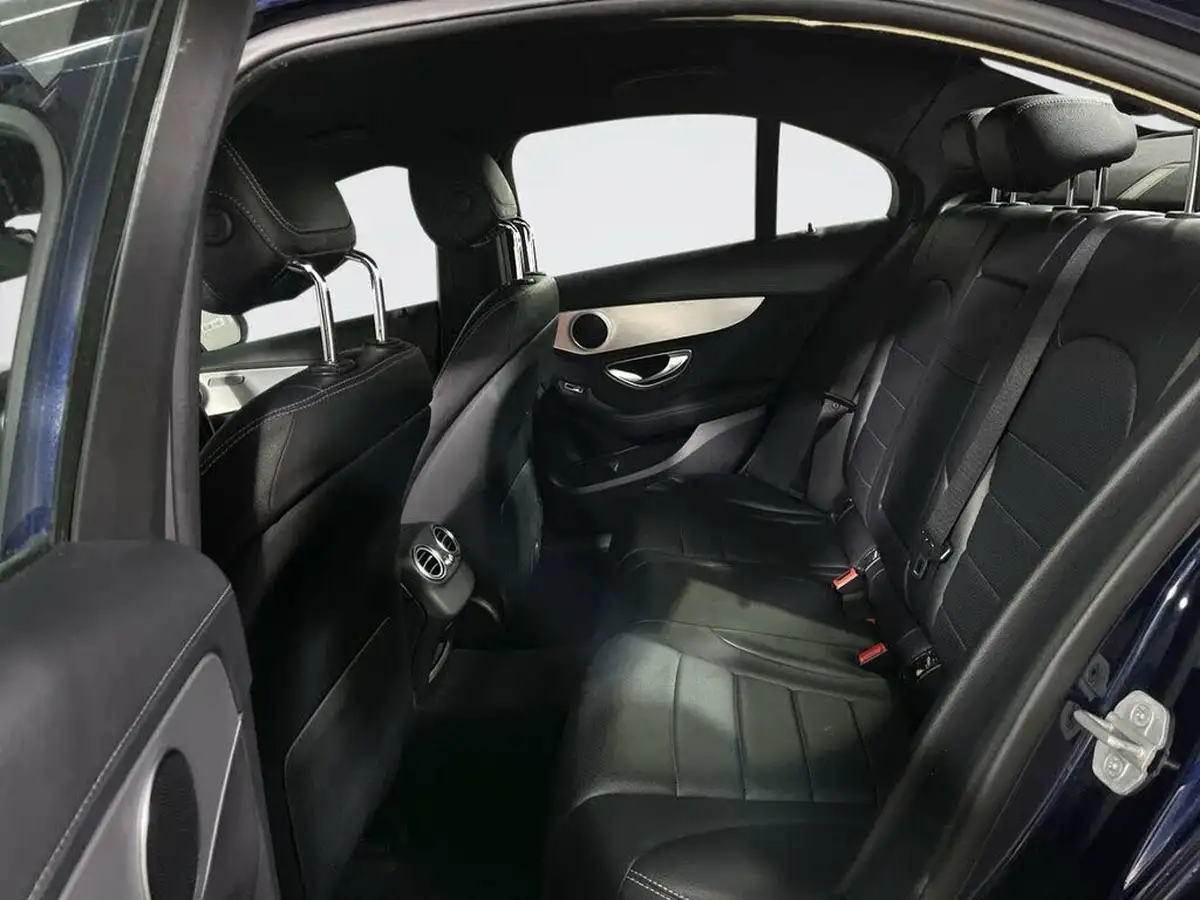 2015-mercedes-benz-c-class-21cdi-c250-amg-line-ss-saloon-4d-big-14
