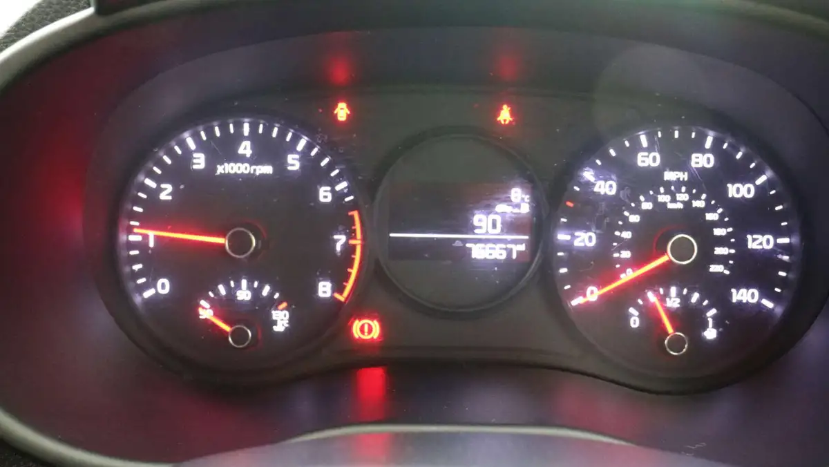 2019-kia-picanto-10-1-isg-adap-big-26