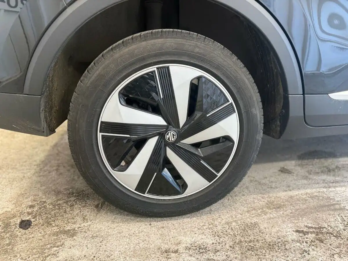 2023-mg-zs-suv-e-trophy-connect-ev-176ps-big-15
