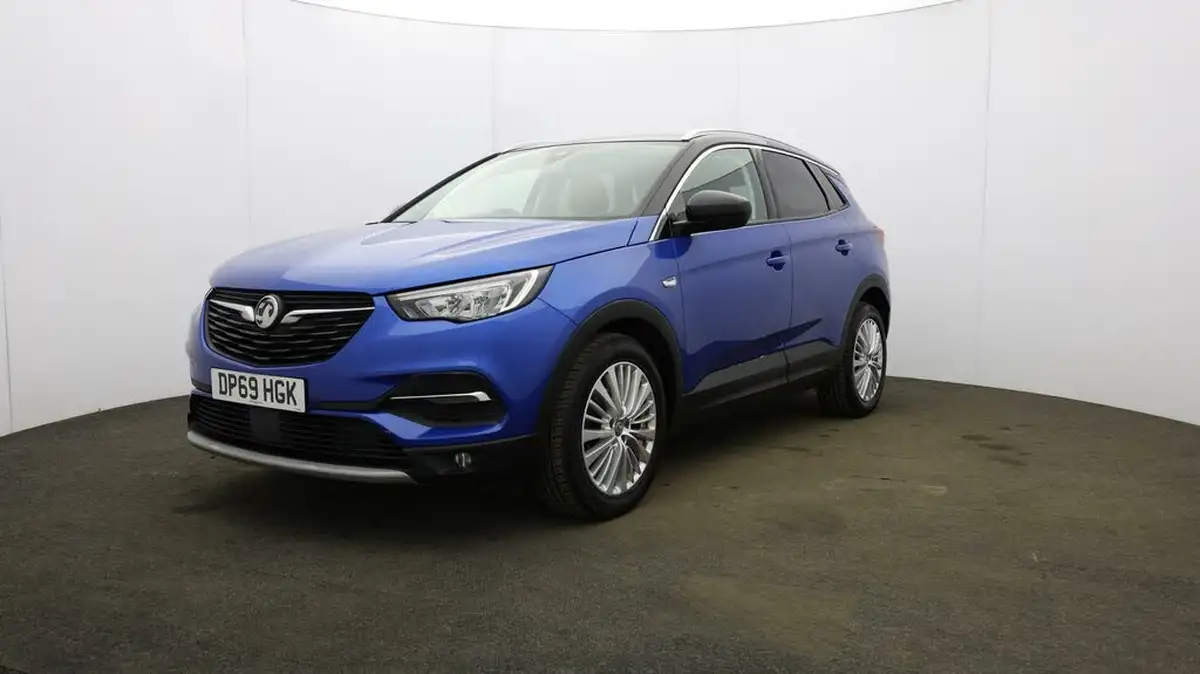 2020-vauxhall-grandland-x-12-business-edition-nav-big-2