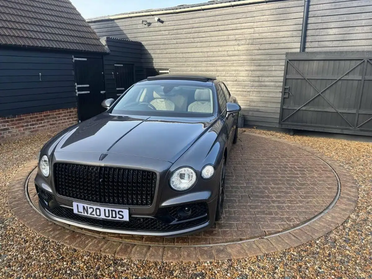 2020-bentley-flying-spur-60-w12-big-39