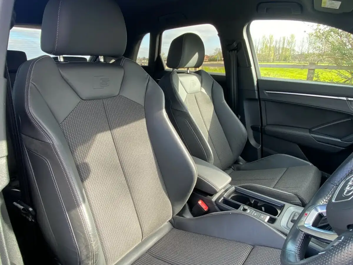 2020-audi-q3-20-40-tfsi-s-line-station-wagon-big-44