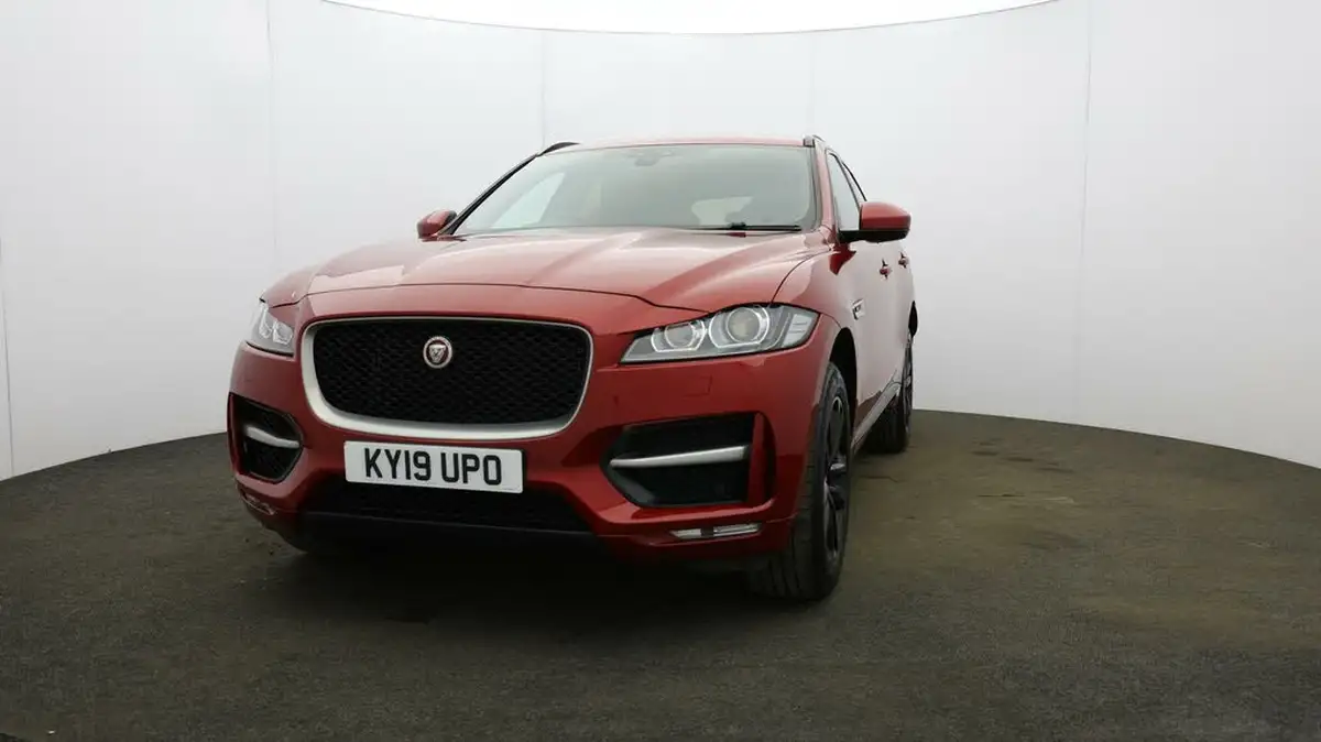 2019-jaguar-f-pace-20-i4d-r-sport-180ps-ss-auto-big-31