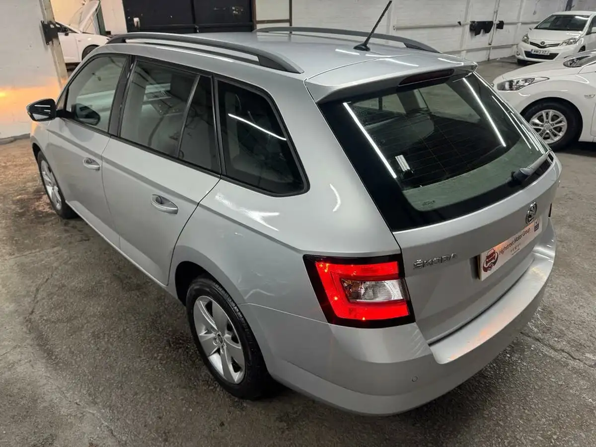 2016-skoda-fabia-12-tsi-se-90ps-estate-big-55