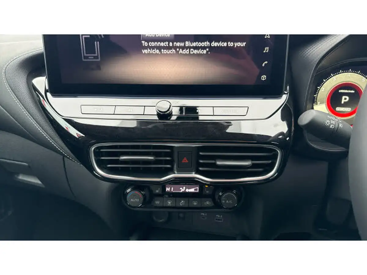 2024-nissan-juke-10-dig-t-tekna-dct-big-30