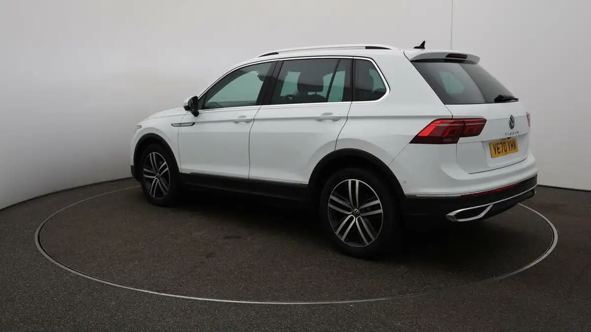 2021-volkswagen-tiguan-15-tsi-elegance-big-57
