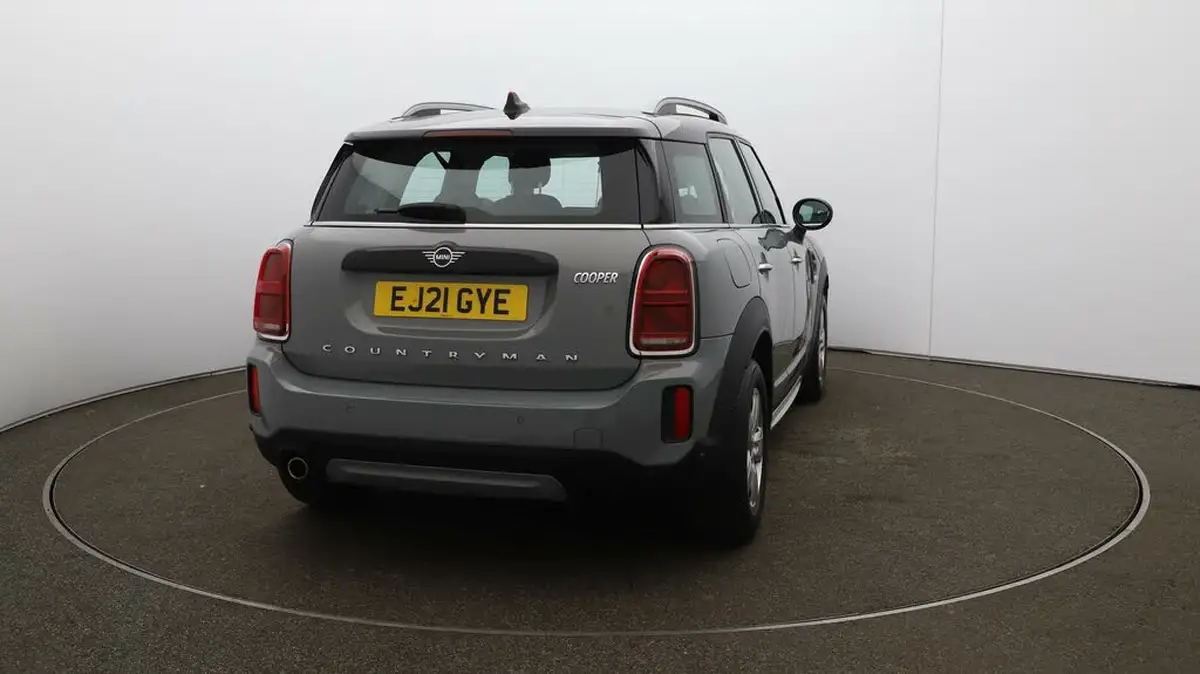 2021-mini-countryman-15-cooper-classic-auto-big-47