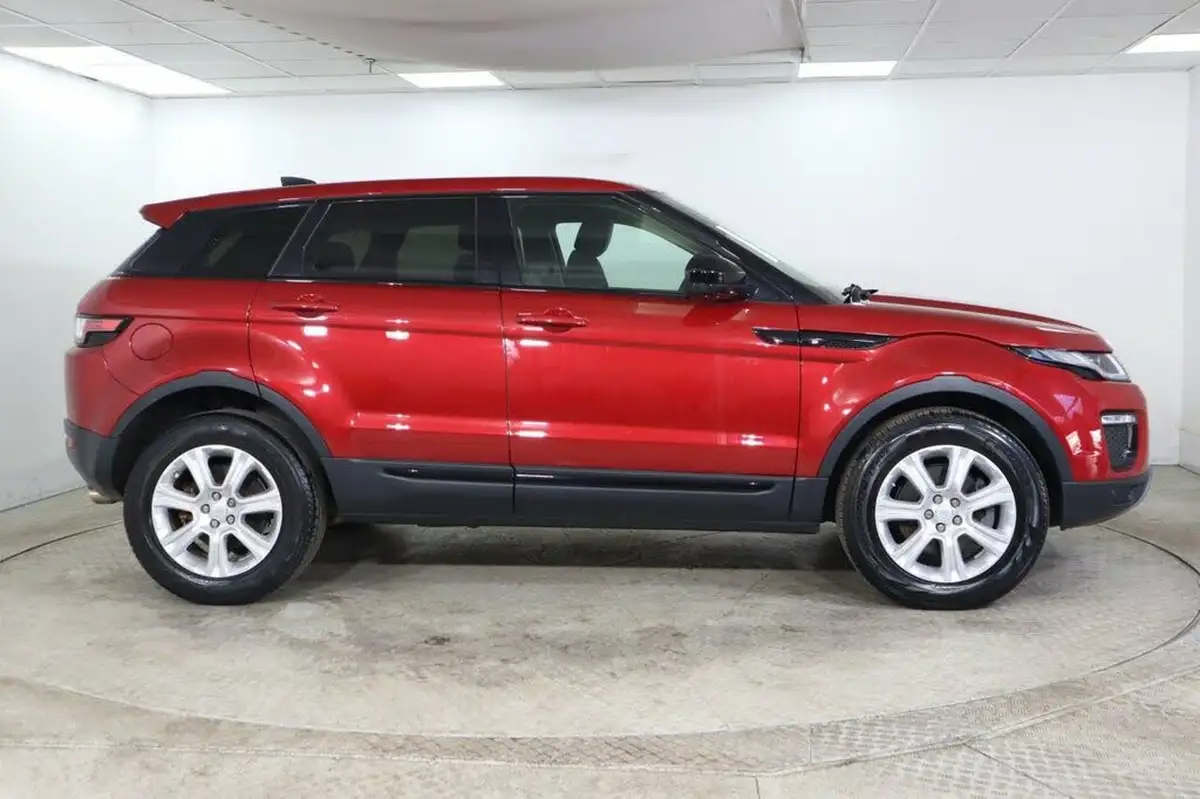 2017-land-rover-range-rover-evoque-20td4-se-tech-hatchback-5d-auto-big-6