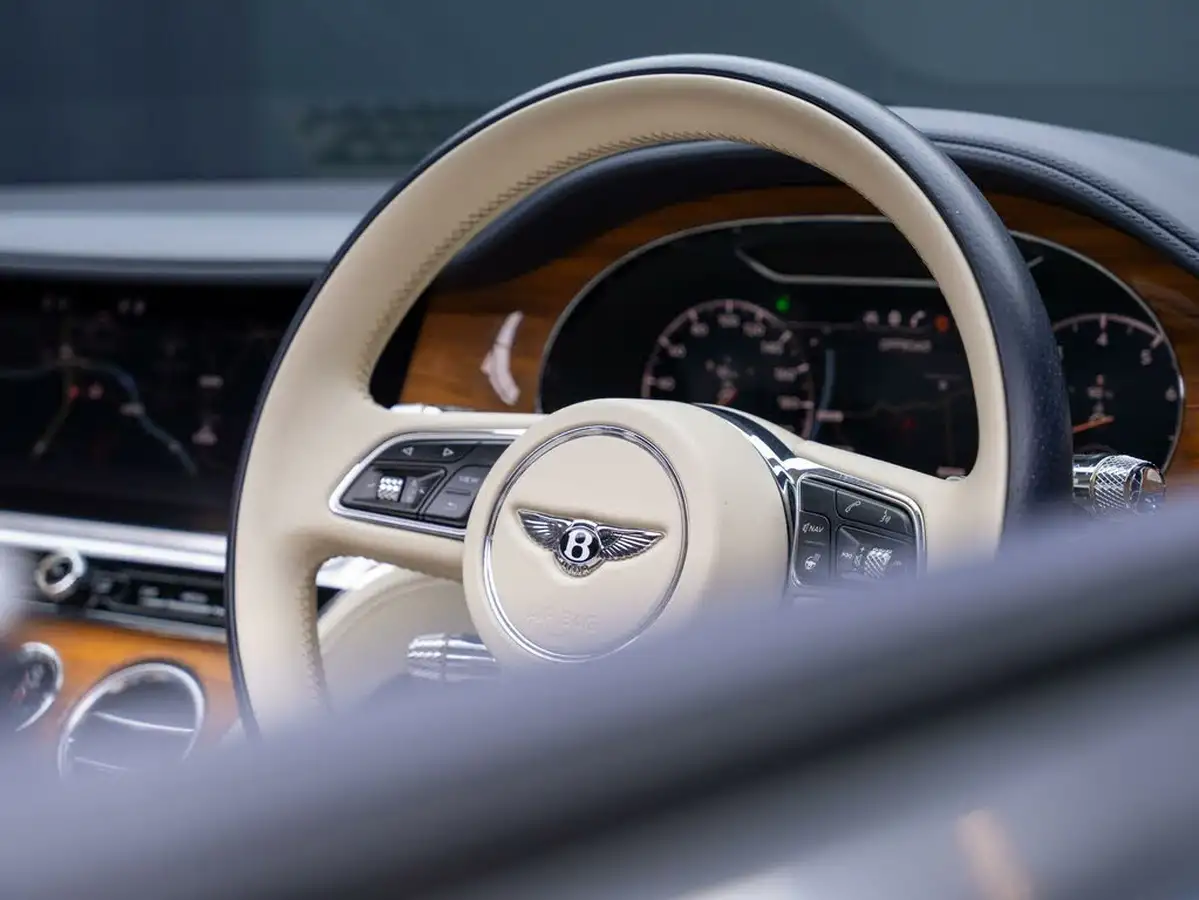 2022-bentley-continental-40-gt-v8-convertible-big-40