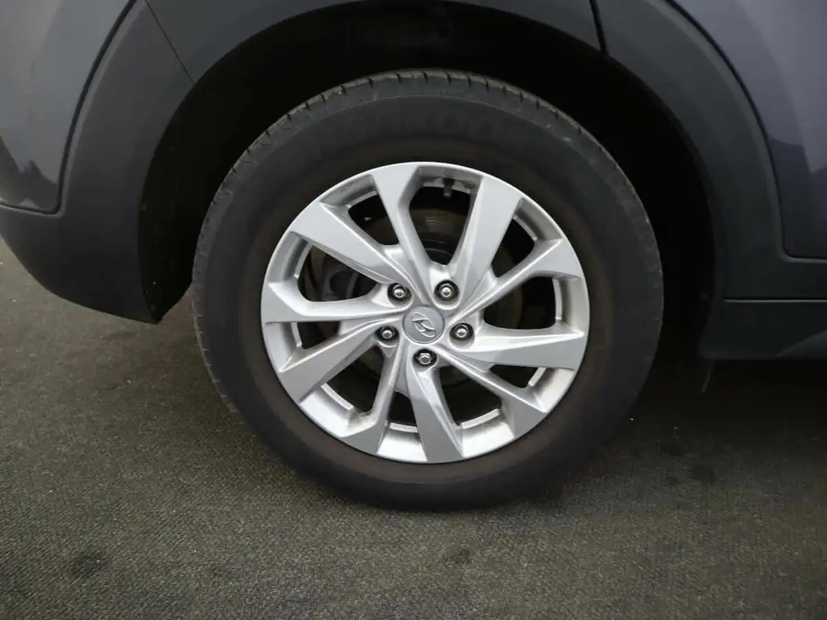 2018-hyundai-tucson-16-t-gdi-se-nav-dct-big-6