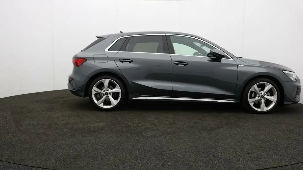2023-audi-a3-15-35-tfsi-s-line-sportback-5d-tronic-big-22