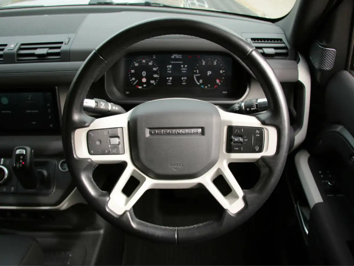 2021-land-rover-110-defender-30-d250-hard-top-se-110-big-12