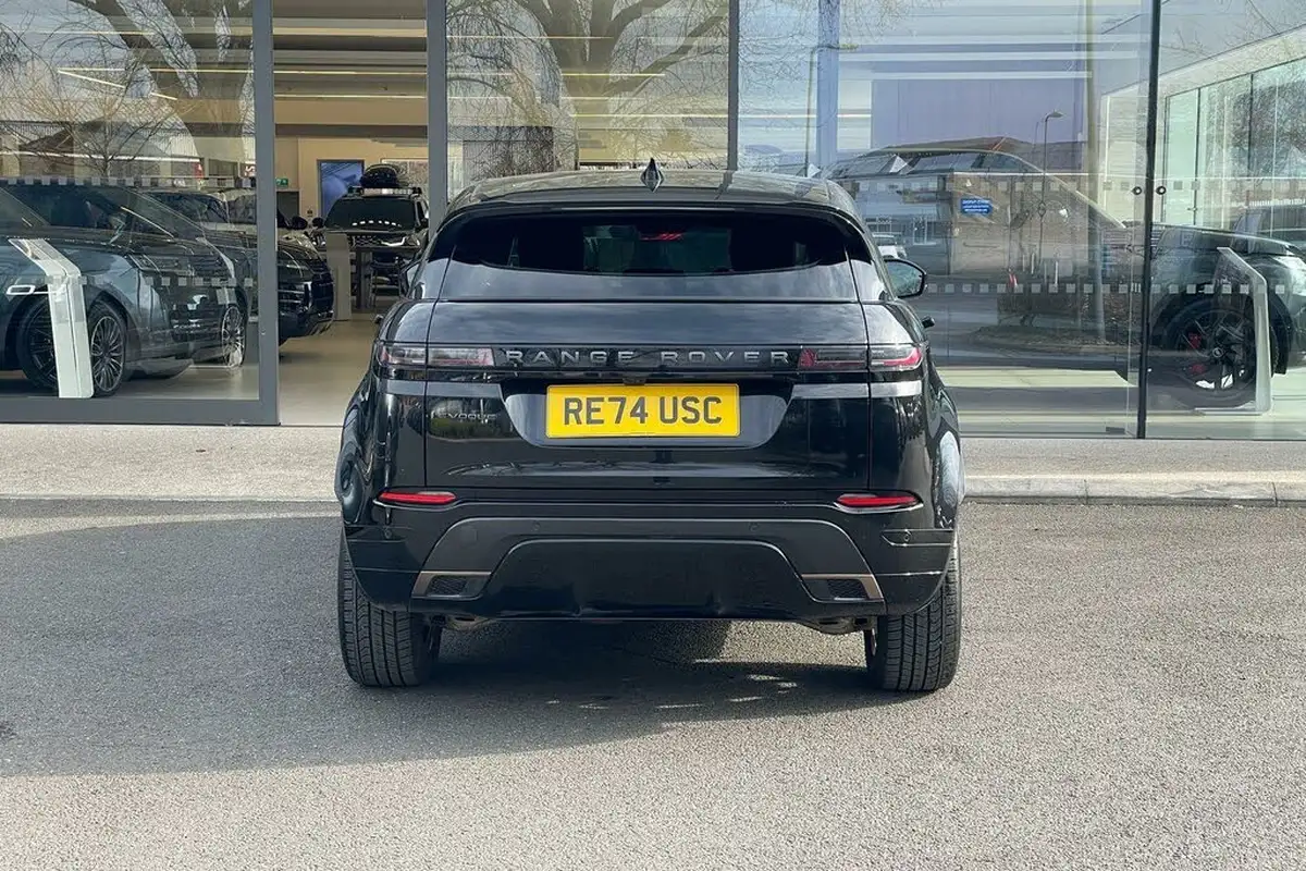 2024-land-rover-range-rover-evoque-15-p270e-dynamic-se-big-7