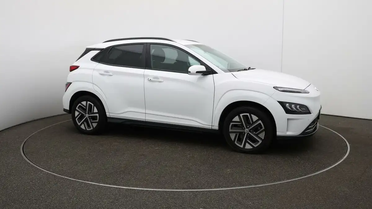 2022-hyundai-kona-e-premium-204ps-64kwh-7kw-obc-big-39