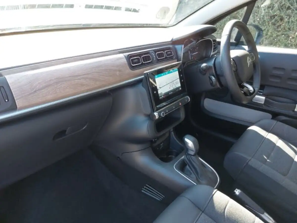 2024-citroen-c3-12-puretech-max-110ps-eat6-big-4
